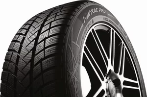 Vredestein WINTRAC PRO 215/50 R18 92V