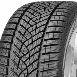 Goodyear UG Performance+ 235/35 R20 92W