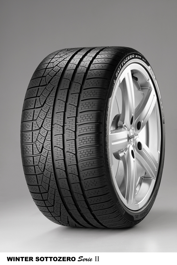Pirelli WINTER 270 SOTTOZERO SERIE II 335/30 R20 104W